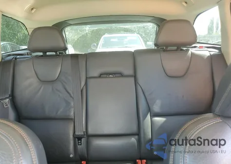 2013 Volvo Xc60 T6 z USA, uszkodzony, nr VIN YV4902DZ3D2435789